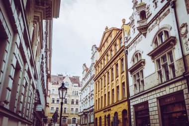 Güz Prag 'ın güzel sokakları ve mimarisi