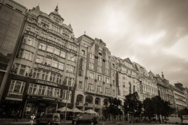 Güz Prag 'ın güzel sokakları ve mimarisi