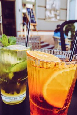 Lezzetli yaz ferahlatıcı kokteyli