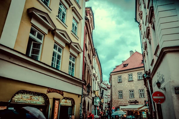 Schöne Straßen Und Architektur Des Herbstlichen Prag — Stockfoto