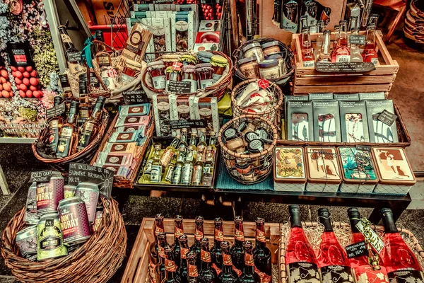 Beautiful Display Chocolates Shop Window — Stock Photo, Image