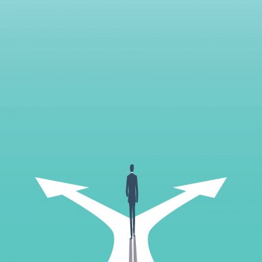 İş karar kavramı vektör çizim. İki ok ve yön ile kavşak üzerinde duran işadamı.