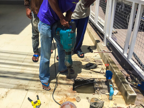 Concrete Drilling for repair the pipe