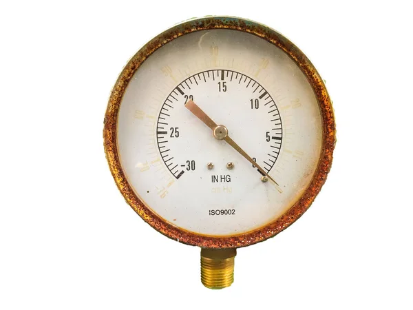 白い背景の上の古い圧力計 — ストック写真