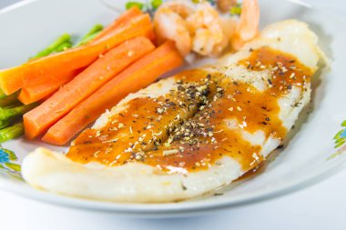 Baharat ile ızgara Pangasius Dory balık biftek