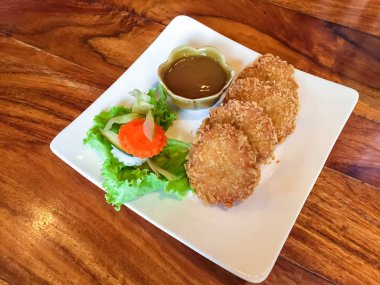 Dondurulmuş balık ekmek