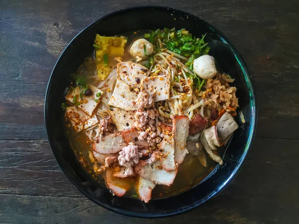 Thai noodles. Κινέζικο φαγητό, — Φωτογραφία Αρχείου