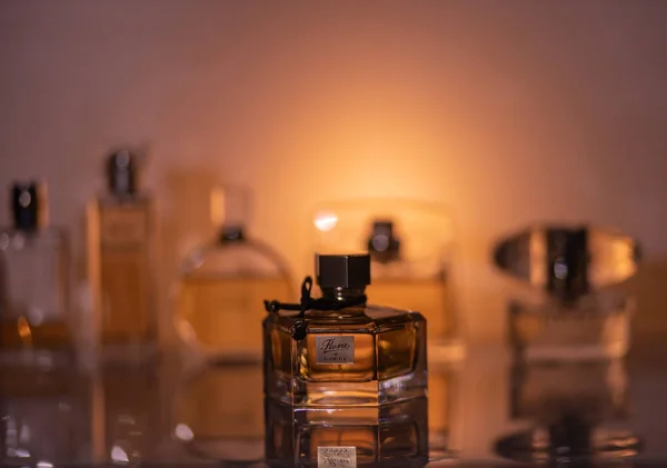 Butelka Perfum Gucci Perfumerii — Zdjęcie stockowe