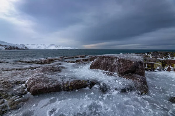 Kola Yarımadası Nın Rocky Sahili Teriberka Barents Denizi Arktik Okyanusu — Stok fotoğraf
