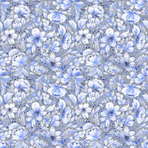 Nahtloses Muster mit Aquarellblättern und blauen Blüten. — Stockfoto