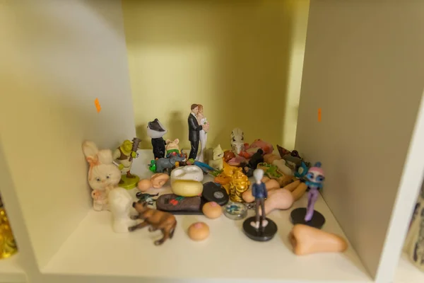 Interior Quarto Das Crianças Com Muitos Brinquedos Armário Com Prateleiras — Fotografia de Stock