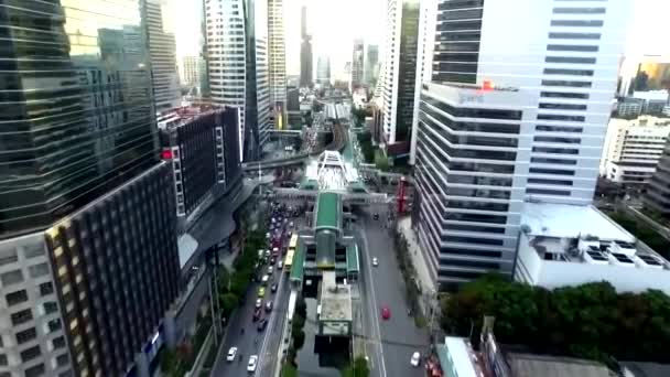 Espectacular Vuelo Aéreo Con Drones Sobre Altos Edificios Torre Rascacielos — Vídeo de stock