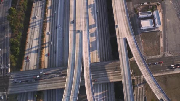 Rodovia Movimentada Veículo Múltiplo Com Ponte Junção Cimento Tráfego Incrível — Vídeo de Stock