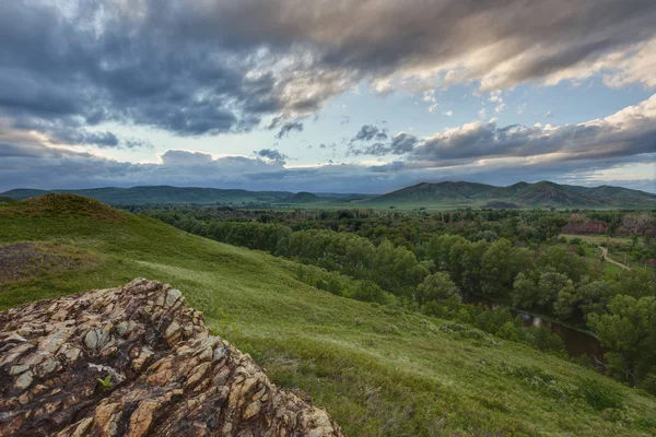 Schöne Berglandschaft — Stockfoto