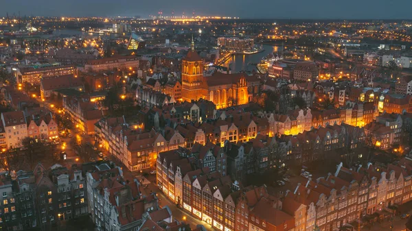 Histórico Gdansk à noite — Fotografia de Stock
