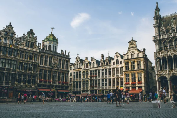 Der Hauptplatz von Brüssel - grote markt - Juli 2013 — Stockfoto