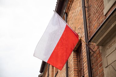 Gdansk, Polonya için Anayasa günü sırasında Polonya bayrağı