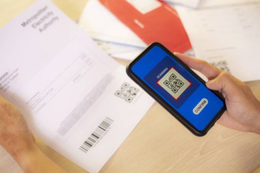 Fatura dijital cüzdan ya da kre için akıllı telefon ya da kod taraması kullanılıyor
