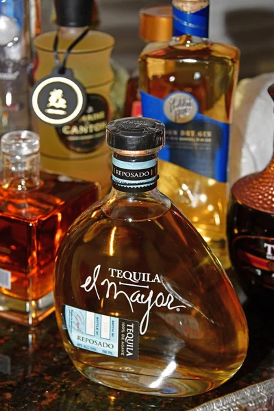 Louisville Estados Unidos Tequila Botella Mayor Reposado Tequila 750Ml — Foto de Stock