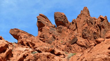 Nevada Usa 'daki Clark County' deki Fire State Park Vadisi. Dünyaca ünlü 40.000 dönümlük parlak kırmızı Aztek kumtaşı arazisiyle