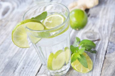 taze bir gün için tatlı su