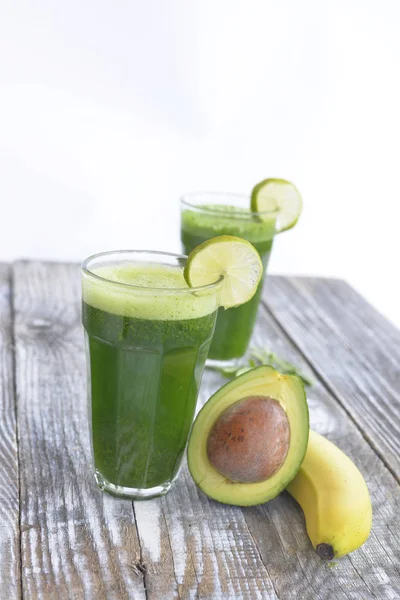 Grön färsk smoothie — Stockfoto