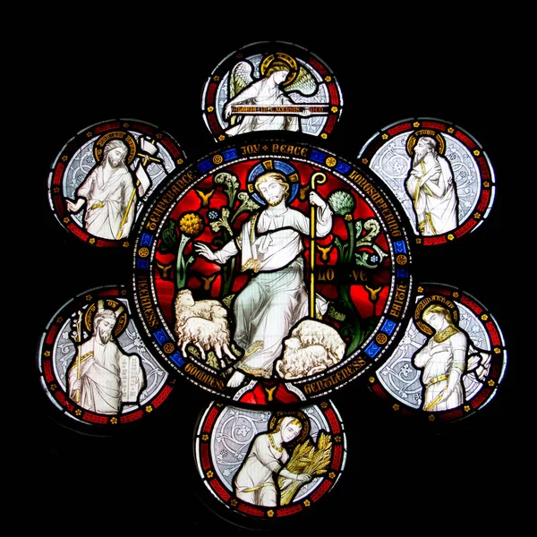 Vitray Holy Trinity, Christ Church içinde