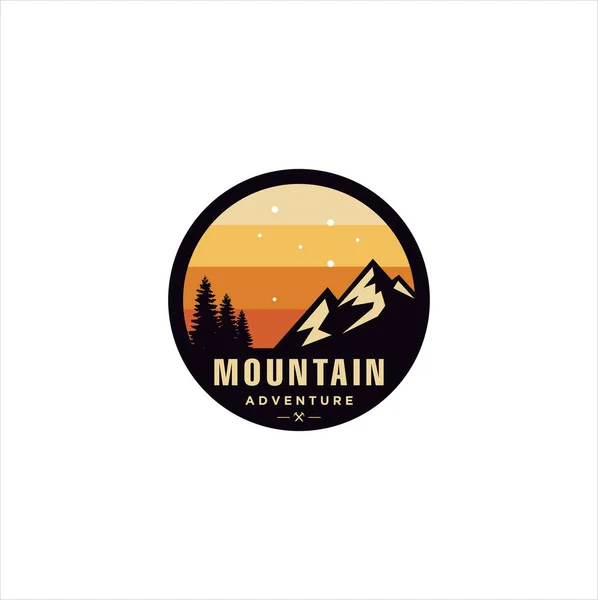 Diseño Logo Exterior Montaña Senderismo Camping Expedición Aventura Aire Libre — Vector de stock