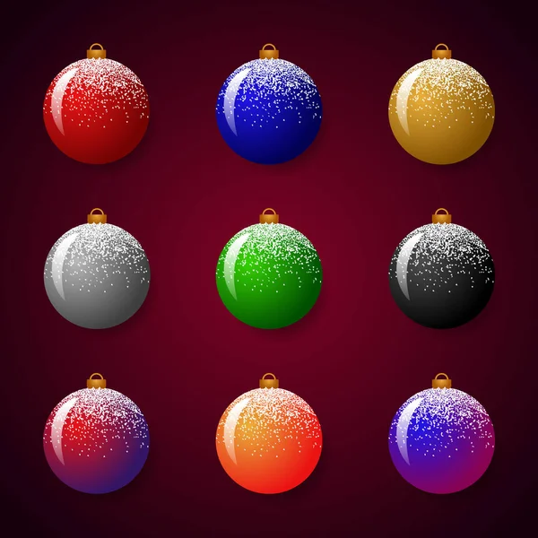 Векторный набор шариков для рождественской елки. Рождественские игрушки изолированы. Разноцветное новогоднее оформление для оформления открыток, листовок — стоковый вектор
