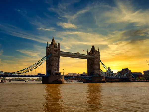 Vista Del Mundialmente Famoso Puente Torre Londres Atardecer — Foto de Stock