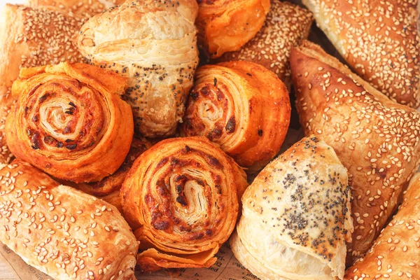 Surtido Burekas Con Queso Pizza Champiñones — Foto de Stock