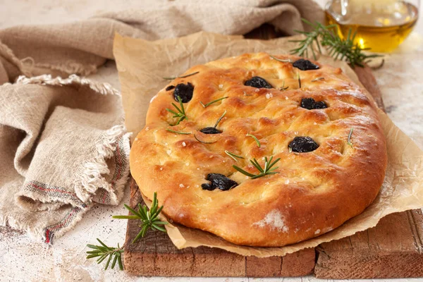 Traditional Italian Focaccia Bread Olives — Stock Photo, Image