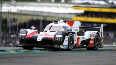 Le Mans / Fransa - 15-16 Haziran 2019: 24 saat Le Mans, Toyota Gazoo yarış takımı, Toyota TS050 Hybrid LMP1, Le Mans 'ın 24 saatlik yarışı - Fransa, Le Mans' ın 24 saatlik yarışı - Fransa