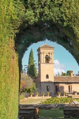 Jardins del Paraiso bahçesi Alhambra, Granada İspanya.