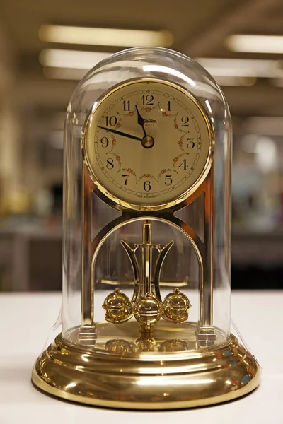 Umea Norrland Suécia Abril 2020 Relógio Antigo Latão Ouro Com — Fotografia de Stock