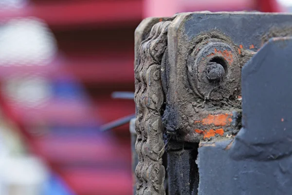 Chaîne Huileuse Pour Chariot Élévateur Avec Boulon Fond Flou — Photo