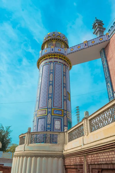 Bhoong, Punjab 'daki güzel beyaz cami manzarası 