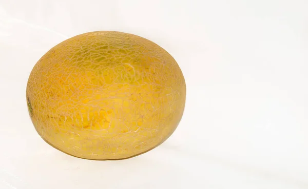 Zbliżenie Dojrzałego Świeżego Owocu Melona Izolowanego Białym Tle Żółty Melon — Zdjęcie stockowe