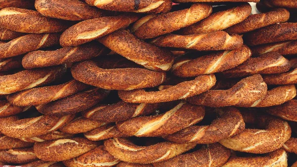 Arka plan olarak Türk simidi simit, gıda konsepti.