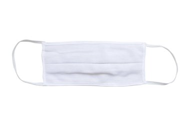 Beyaz arkaplanda beyaz pamuk koruyucu maske