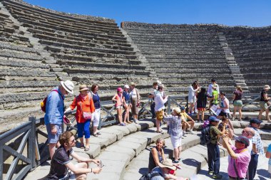 Pompeii, modern Napoli yakınlarında antik bir Roma şehri.