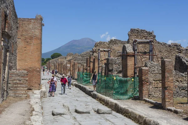 Pompeia, uma antiga cidade romana perto da moderna Nápoles, Itália — Fotografia de Stock