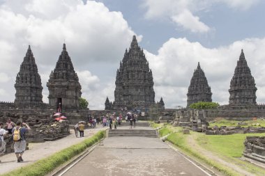 Prambanan gelen turist 