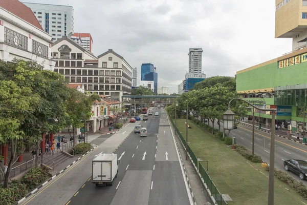  Singapo Mahallesi'nde cadde görünümü