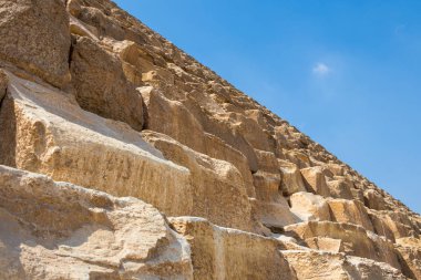 Büyük Giza Piramidinin Taş Blokları, Kahire yakınlarında Khufu Piramidi