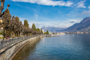 Lugano, İsviçre - 10 Mart 2019 Lugano 'nun rıhtım kantonu, Ticino, İsviçre