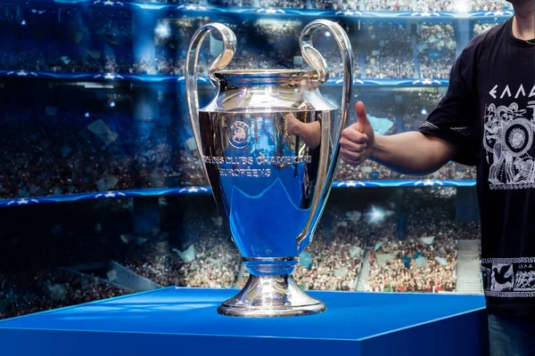 UEFA Champions League Cup Trophy on Bratislava IFA international exhibition stand — Stock Photo, Image