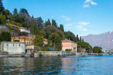 Como, İtalya - 10 Mart 2019 Como Gölü, Rovenna, İtalya