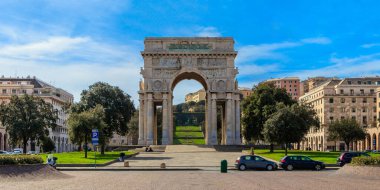 Cenova, İtalya 'daki Arco della Vittoria (Zafer Kemeri)