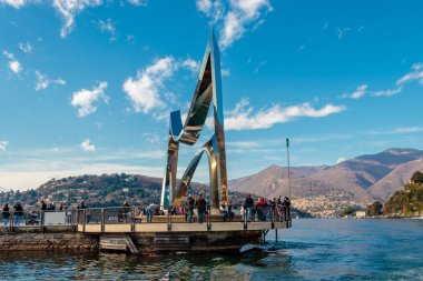  Life Electric - Alessandro Volta 'ya adanmış anıt, Como, İtalya - 10 Mart 2019